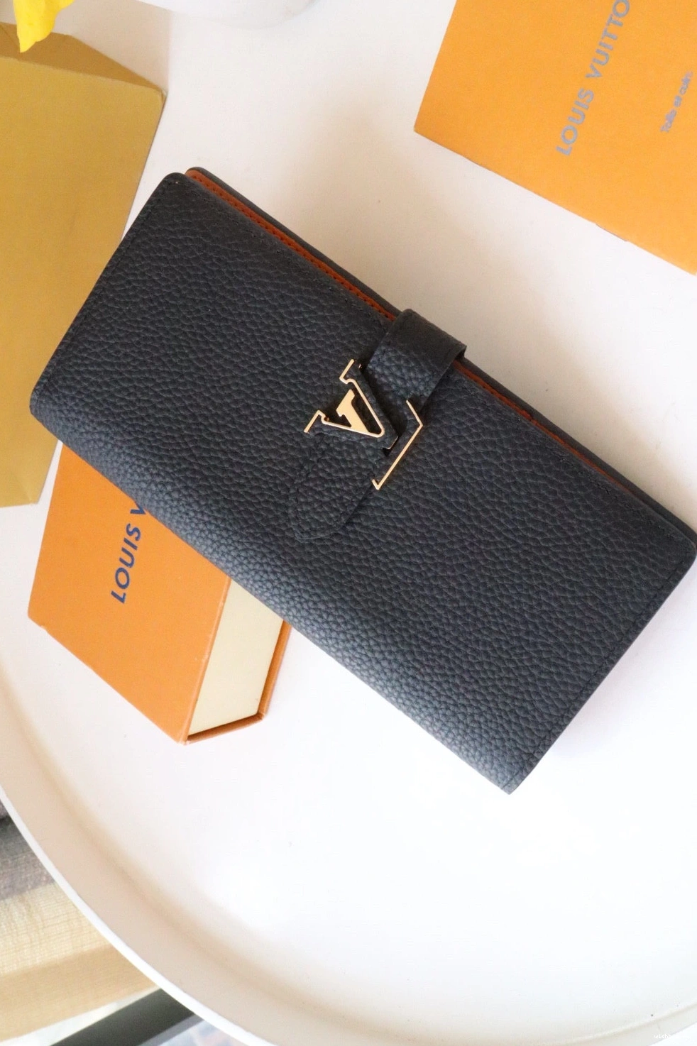 WIS VUITTON WALLET VERTICAL LOUIS 1006